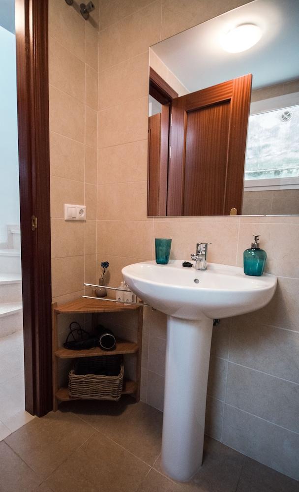 Holidays2Malaga Juan De Mena Apartments Экстерьер фото